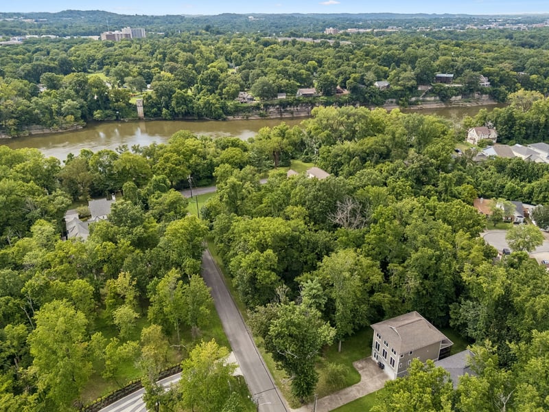 2117 Wooddale Ln, Nashville, TN 37214