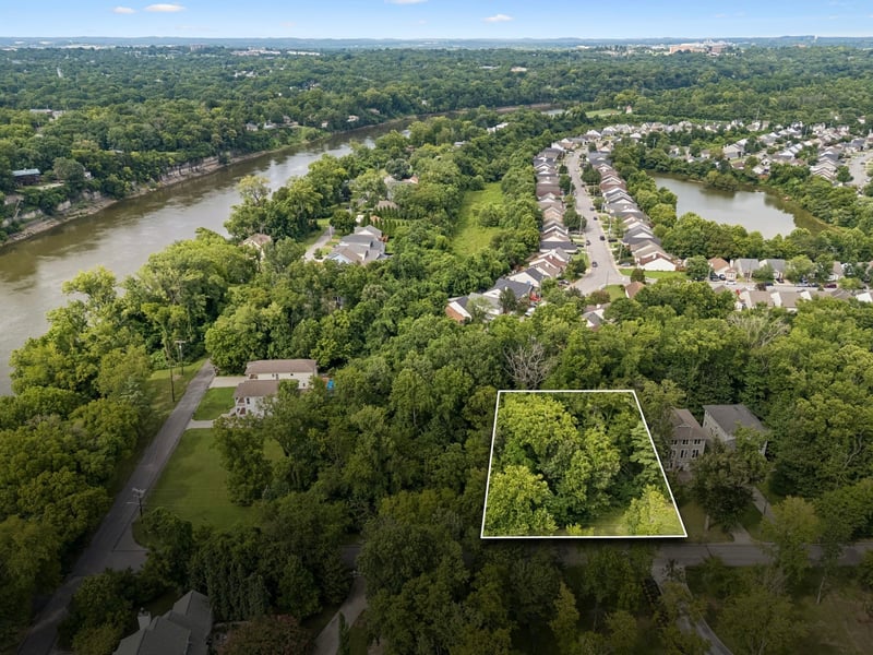 2117 Wooddale Ln, Nashville, TN 37214