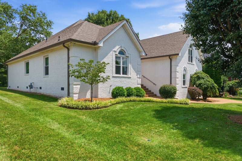 1080 Auldridge Dr, Spring Hill, TN 37174