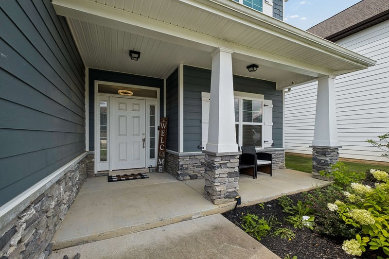 3652 Stormy Ln, Rockvale, TN 37153