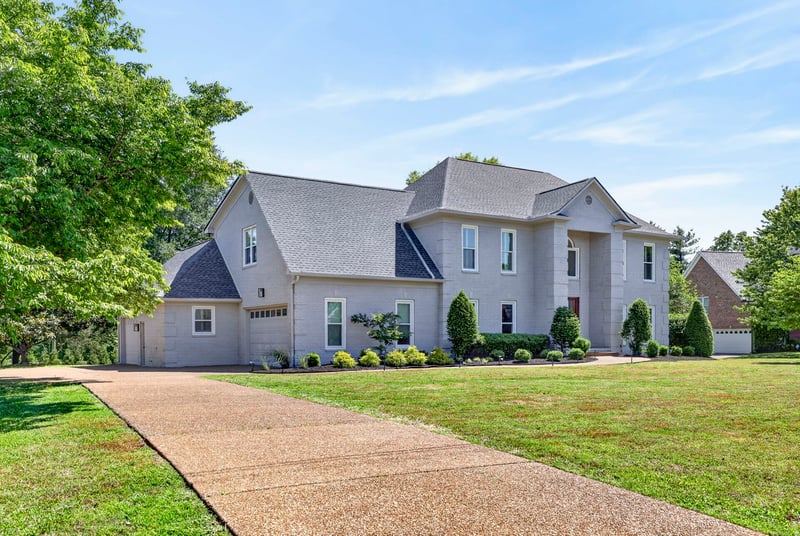 209 Barrington Ct W, Franklin, TN 37067