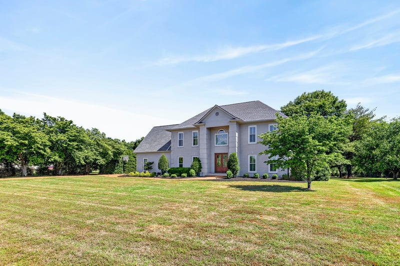 209 Barrington Ct W, Franklin, TN 37067