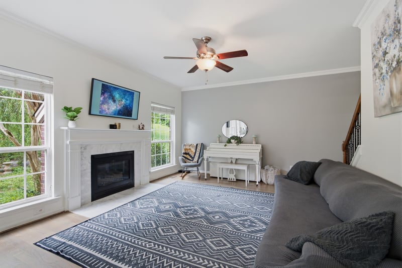 105 Holt Br, Nashville, TN 37211