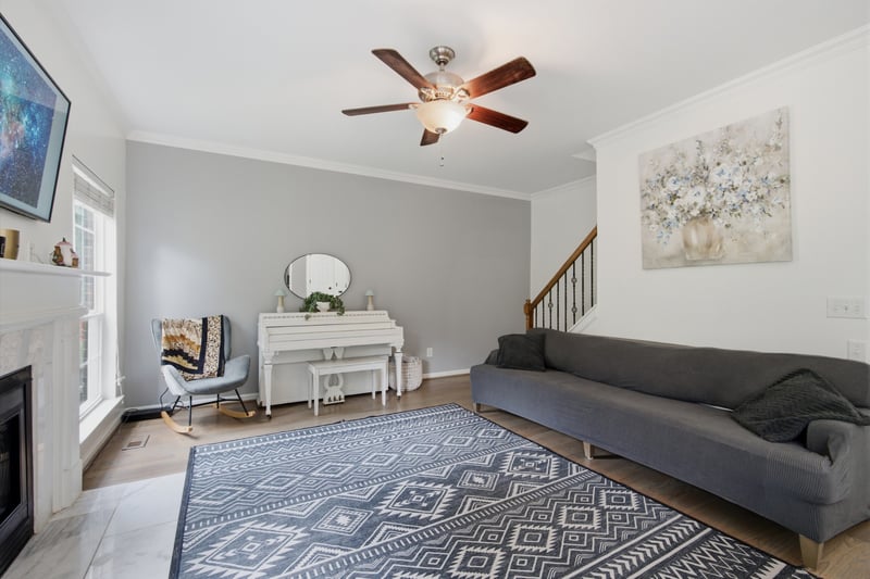 105 Holt Br, Nashville, TN 37211