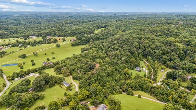 1590 Brinkley Branch Rd, Hendersonville, TN 37075