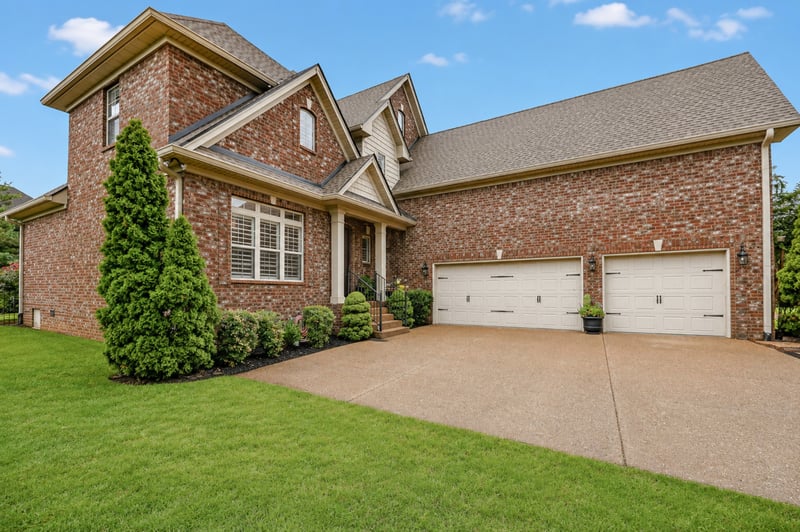 1051 Five Coves Trce, Gallatin, TN 37066