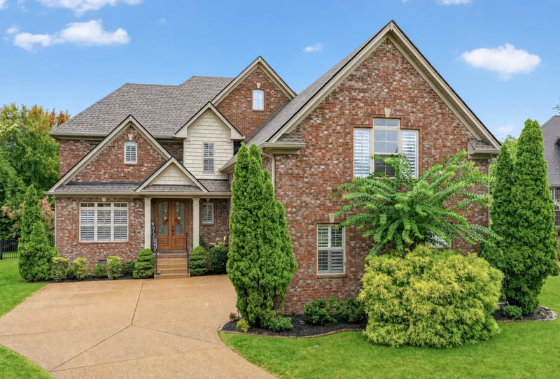 1051 Five Coves Trce, Gallatin, TN 37066