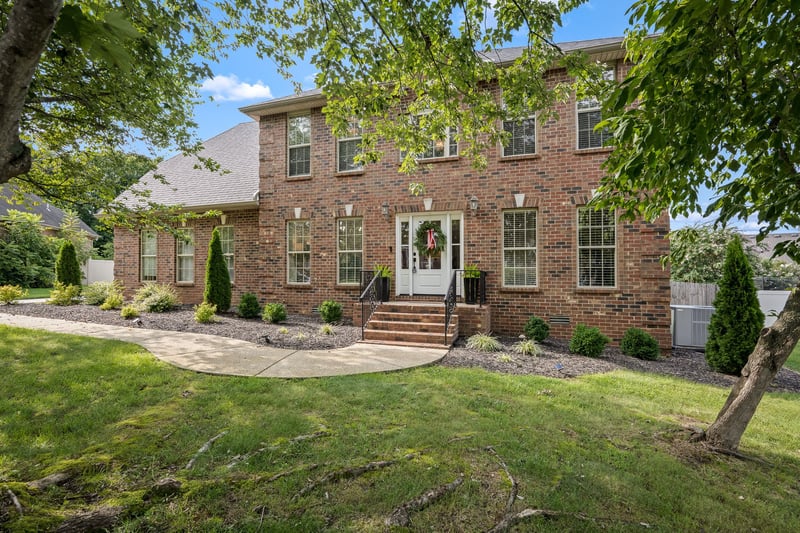 212 Comer Cir, Murfreesboro, TN 37128