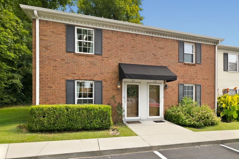 200 N Royal Oaks Blvd #C1, Franklin, TN 37067