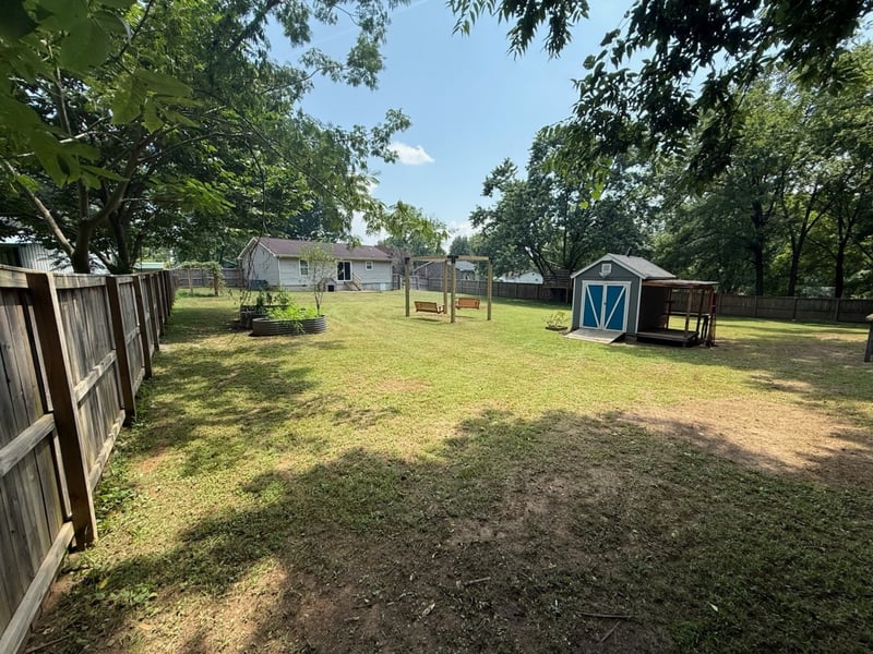 1529 Winding Way Cir, Gallatin, TN 37066