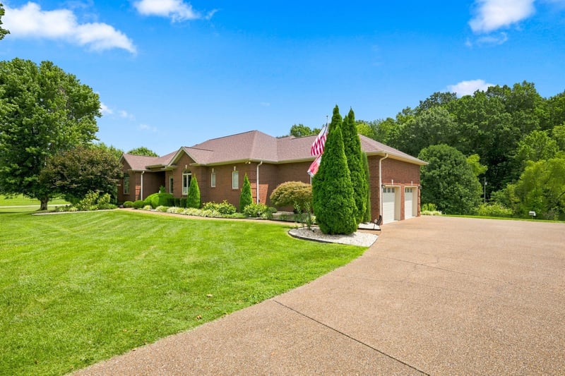 1624 Spencer Mill Rd, Burns, TN 37029