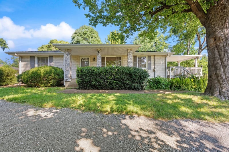 4921 Timberdale Dr, Nashville, TN 37211