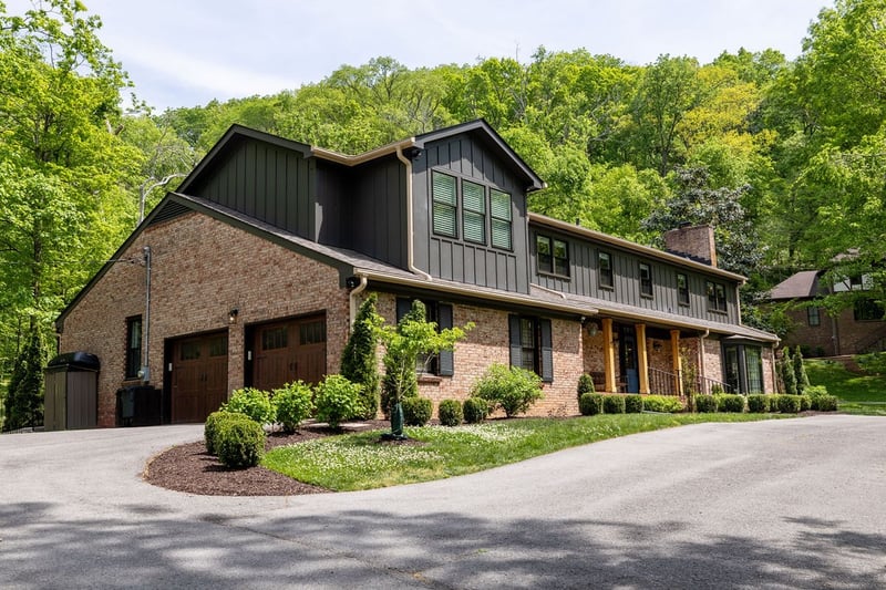 6001 Andover Dr, Nashville, TN 37215
