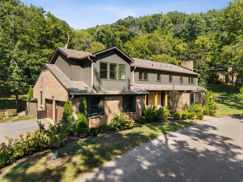 6001 Andover Dr, Nashville, TN 37215
