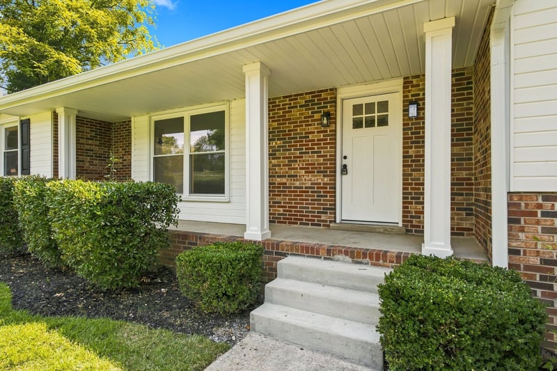 215 Tyne Bay Dr, Hendersonville, TN 37075