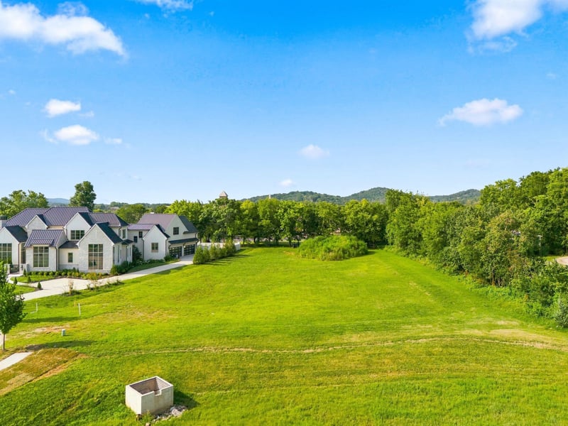 1107 Mccall Pvt Ct, Brentwood, TN 37027