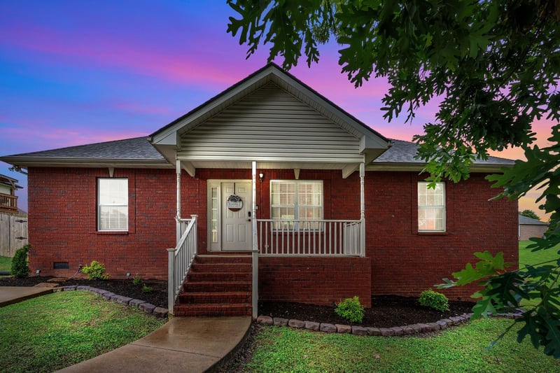 2029 Sunday Silence Dr, Greenbrier, TN 37073