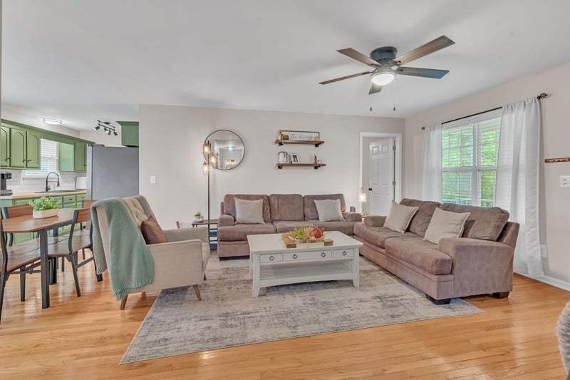2029 Sunday Silence Dr, Greenbrier, TN 37073
