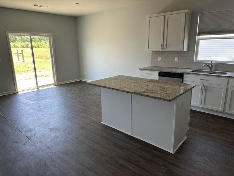 534 Samuel Lee Ln, Murfreesboro, TN 37127