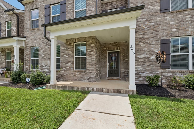 2845 Suzanne Landon Dr, Murfreesboro, TN 37130