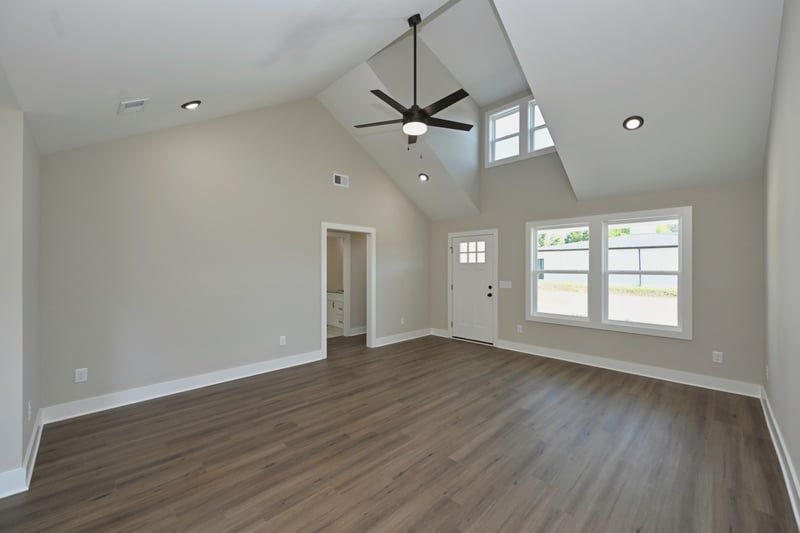 98 Donna Dr, Hendersonville, TN 37075