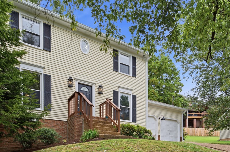 521 Fairhaven Ct, Nashville, TN 37211