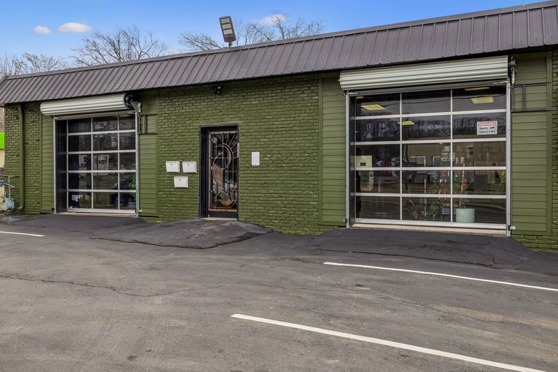 2809 Dickerson Pike, Nashville, TN 37207