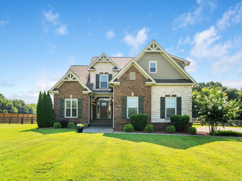 4005 Pleasant Gate Ln, Columbia, TN 38401