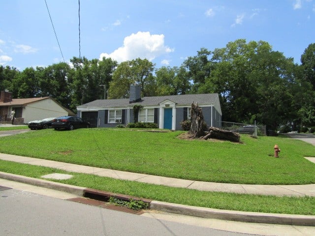 2717 Hartford Dr, Nashville, TN 37210