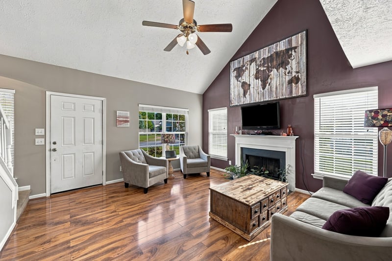 1298 Bending Creek Dr, Antioch, TN 37013