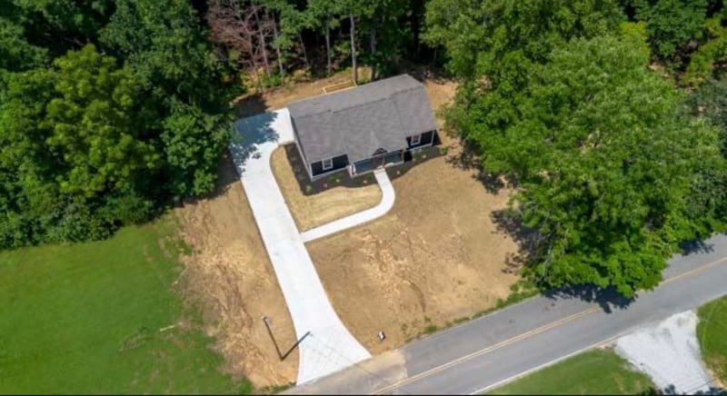 4821 Thomasville Rd, Chapmansboro, TN 37035