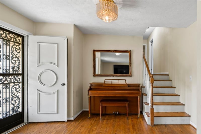 400 Nesbitt Ln, Madison, TN 37115