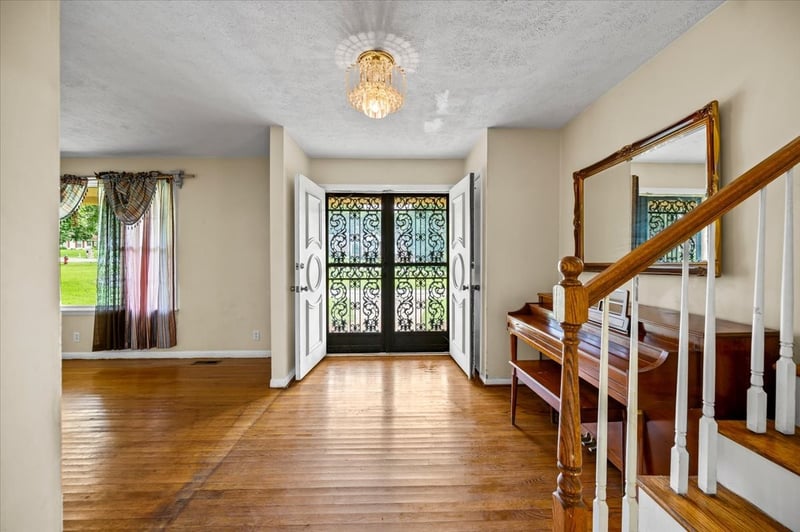 400 Nesbitt Ln, Madison, TN 37115