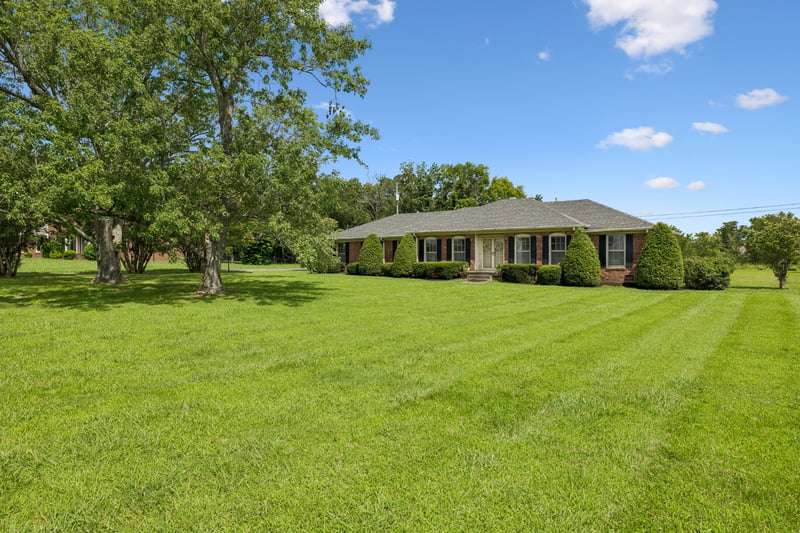 1865 Hickory Ridge Rd, Lebanon, TN 37087