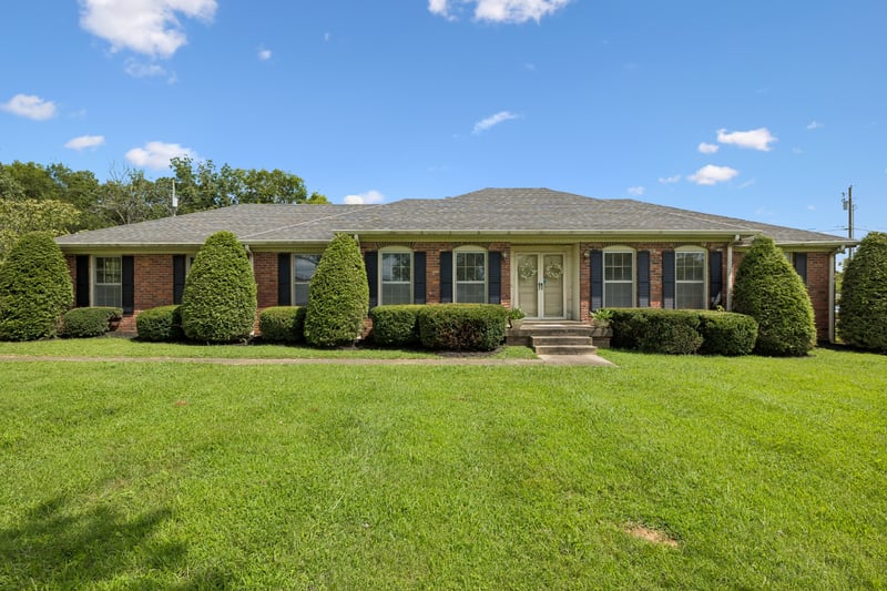 1865 Hickory Ridge Rd, Lebanon, TN 37087