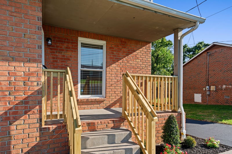 1911 Westchester Dr, Nashville, TN 37207