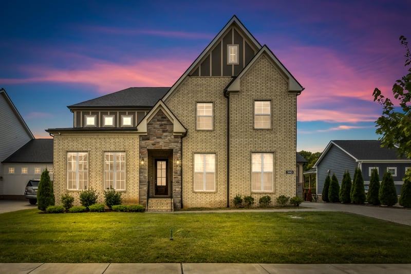 5043 High Park Hill Dr, Arrington, TN 37014