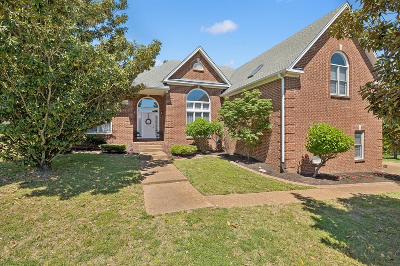 1409 Johns Meadows Cv, Hermitage, TN 37076