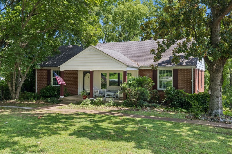 3504 Pleasant Valley Rd, Nashville, TN 37204