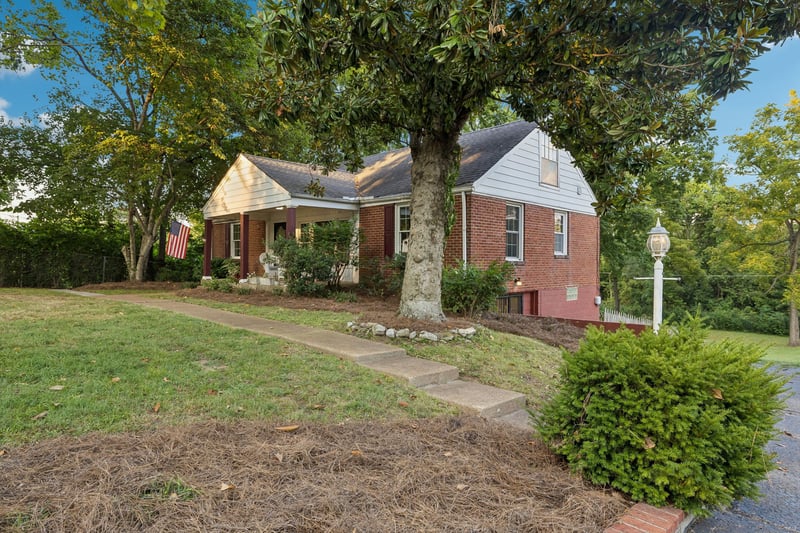 3504 Pleasant Valley Rd, Nashville, TN 37204