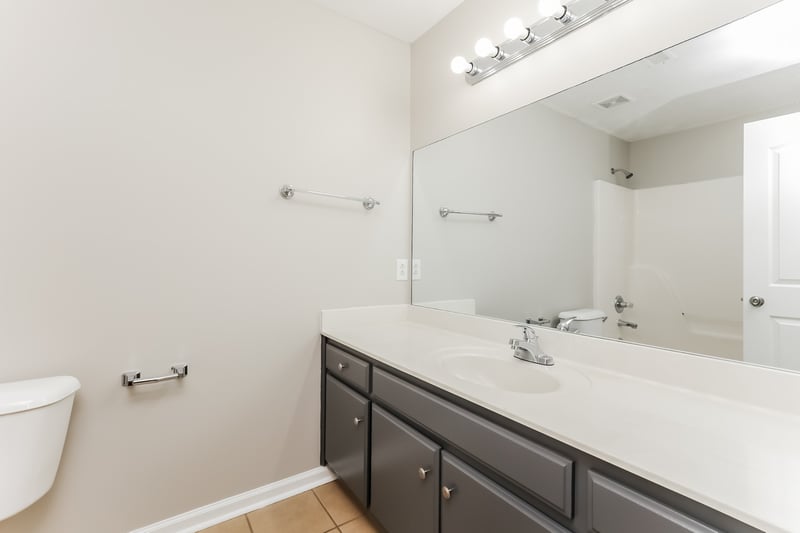 2502 Moore Way, La Vergne, TN 37086