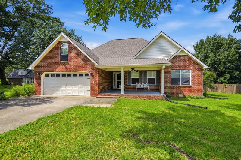 719 Williamsburg Dr, Smyrna, TN 37167