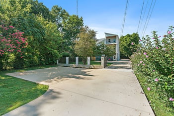 101 Lyle Ln, Nashville, TN 37210