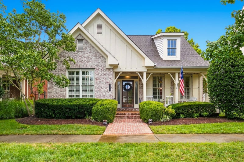 1325 Barkleigh Ln, Franklin, TN 37064