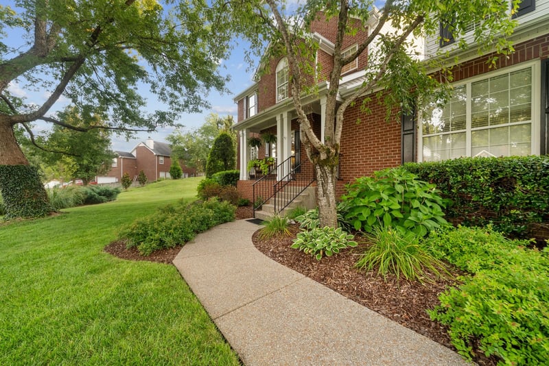 5540 Traceside Dr, Nashville, TN 37221