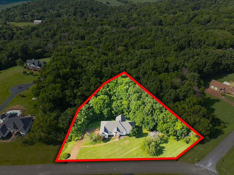 1108 Abbey Rd, Columbia, TN 38401