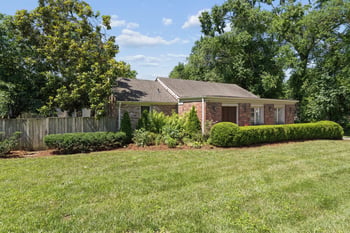 105 Brookfield Ave, Nashville, TN 37205