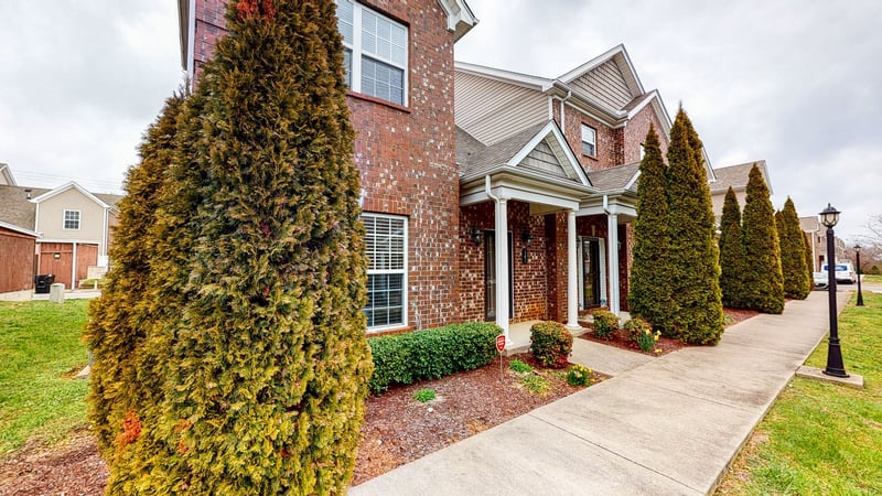 341 Rowlette Cir, Murfreesboro, TN 37127