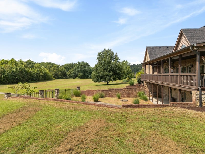 600 Bruce Rd, Dickson, TN 37055