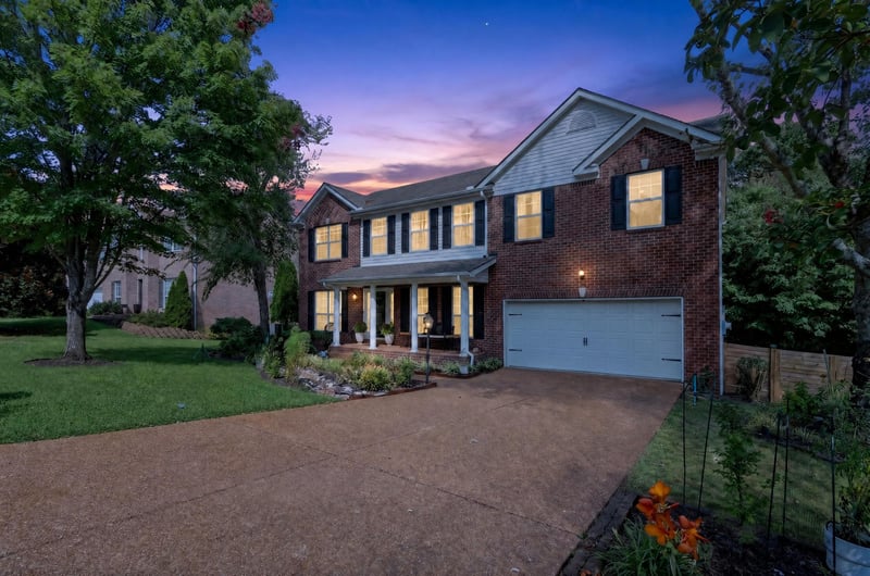 4645 Brown Leaf Dr, Old Hickory, TN 37138